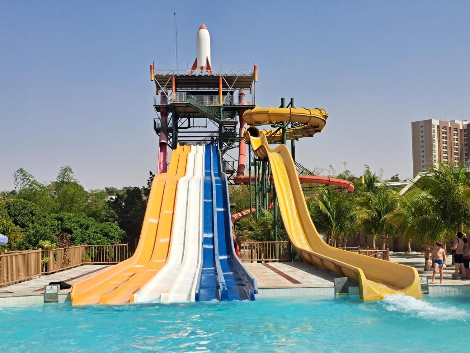 Piazza Diroma Hotel - Acqua Park E Splash 卡达斯诺瓦斯 外观 照片